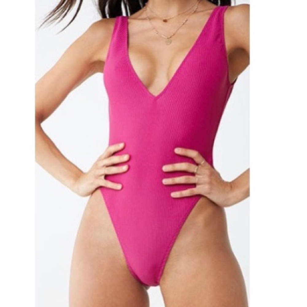 Ribbed plunging one-piece swimsuit in magenta